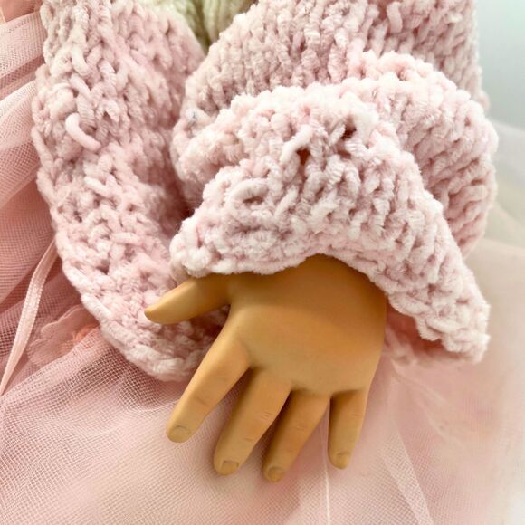 Vintage Gloria Vanderbilt Porcelain Doll COA, Box Limited Edition Realistic Baby - Picture 10 of 10